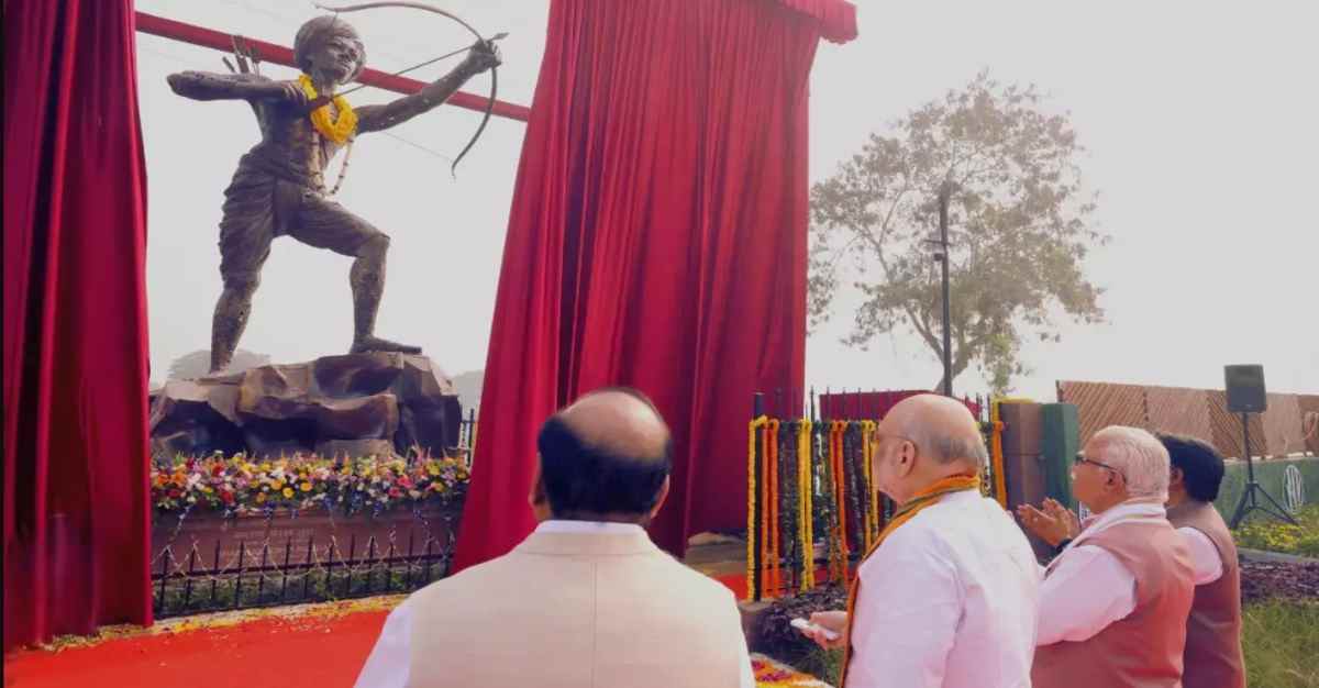 From Delhi’s Sarai Kale Khan Chowk to Birsa Munda Chowk: The Company Behind the Statue, which Symbolizes the Courage, Strength, and Spirit of Birsa Munda – Stock Hits Upper Circuit
