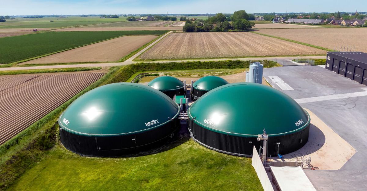 Crude Oil Refining Company Entered into Joint Venture with GPS Renewables Pvt Ltd to Set Up Compressed Bio-Gas Plants