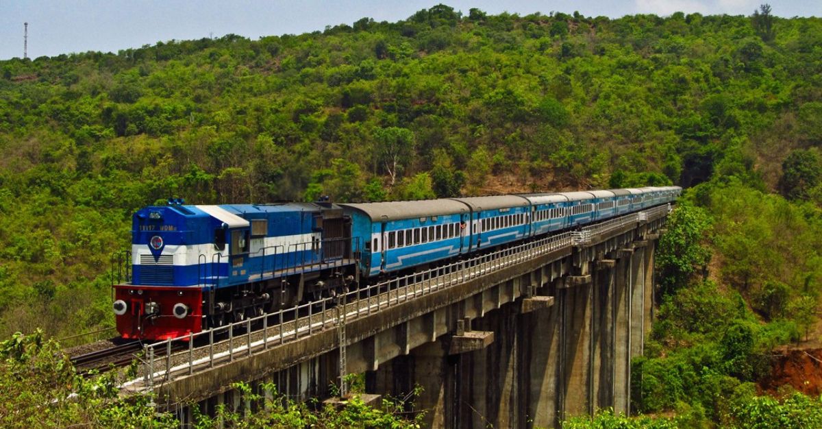 Mukul Agrawal, Asha Mukul Agrawal & Ashish Kacholia-backed multibagger railway stock; Board announces 3:5 bonus issue of shares