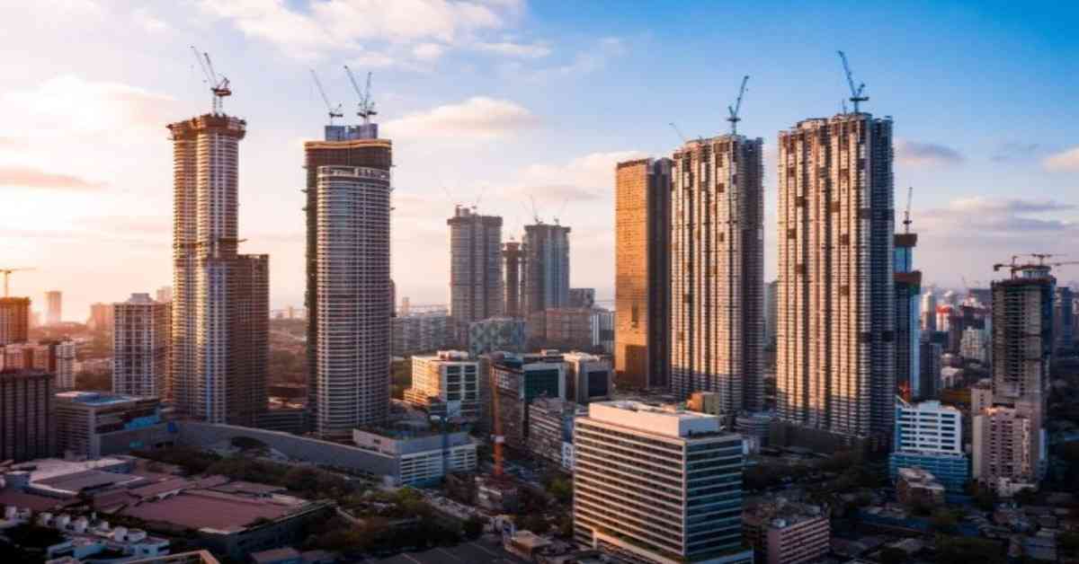 Mumbai-Based Luxury Real Estate Company Surges 15%; Acquires Land With ~Rs 100 Crore GDV Potential, FIIs And DIIs Raise Stake
