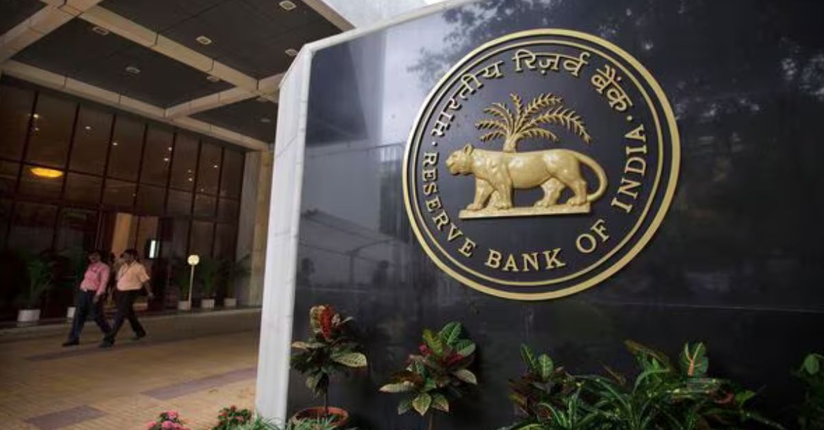 RBI Rate Hike Hits Auto, Realty & Consumer Durable Stocks